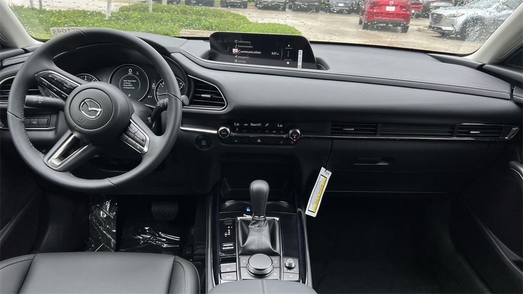 2025 Mazda CX-30 2.5 S Preferred photo 14