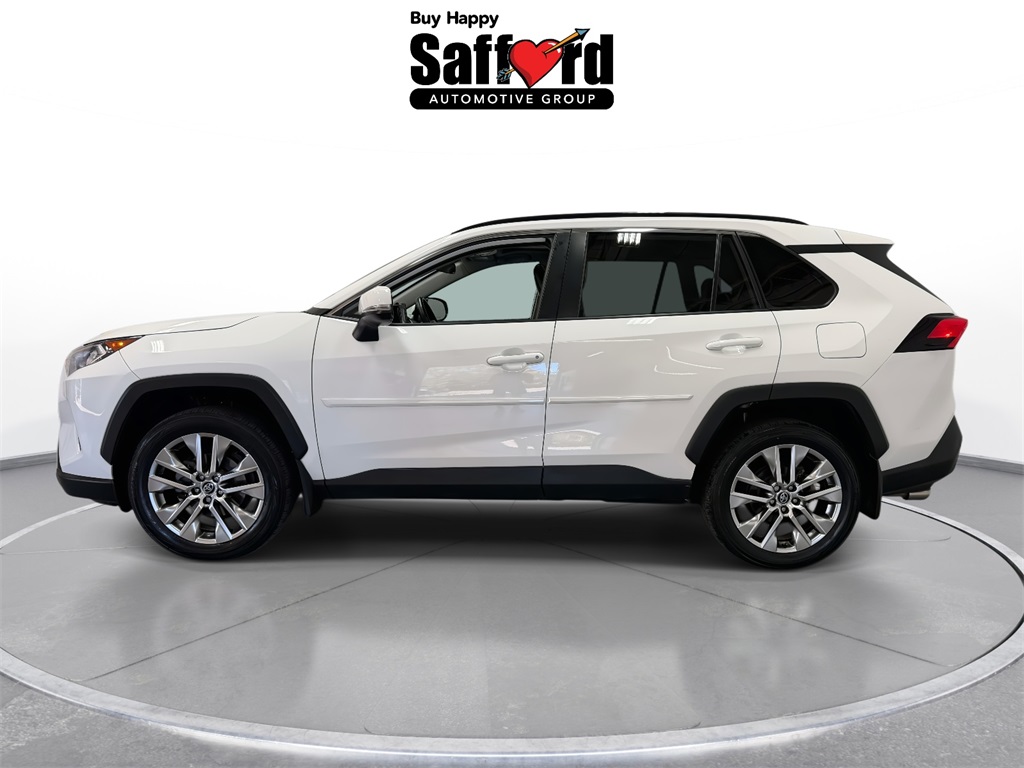 2020 Toyota RAV4 XLE Premium photo 3