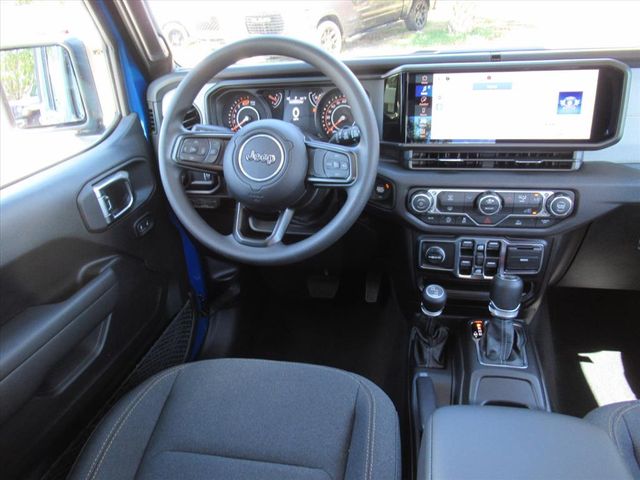 2025 Jeep Wrangler Sport photo 12