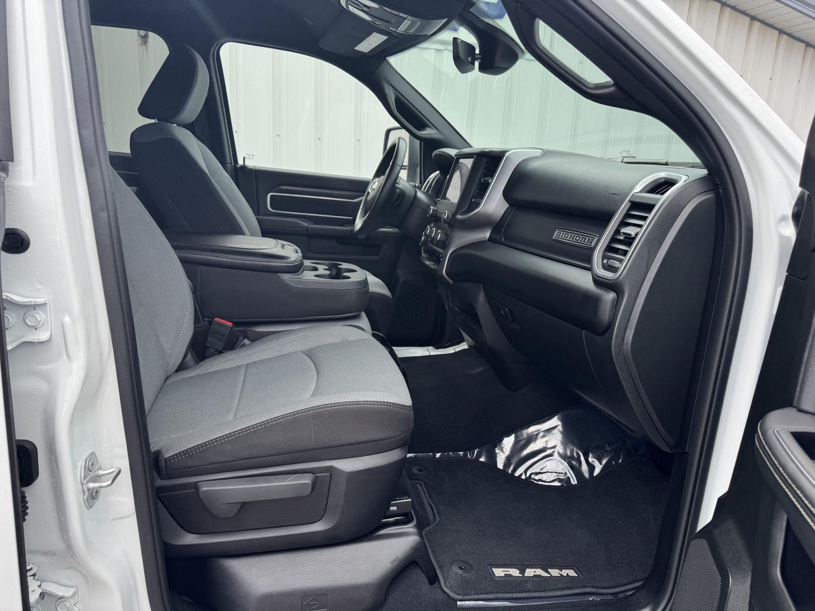 2024 Ram 2500 Big Horn photo 10