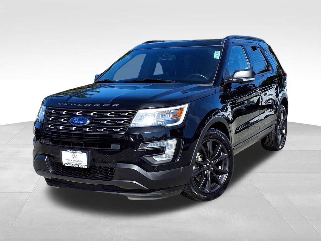 2017 Ford Explorer XLT's photo