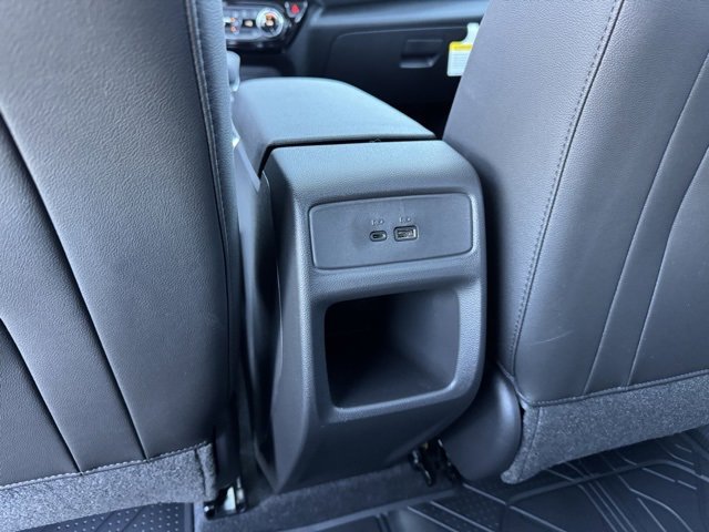 2025 Chevrolet Trax LT photo 16