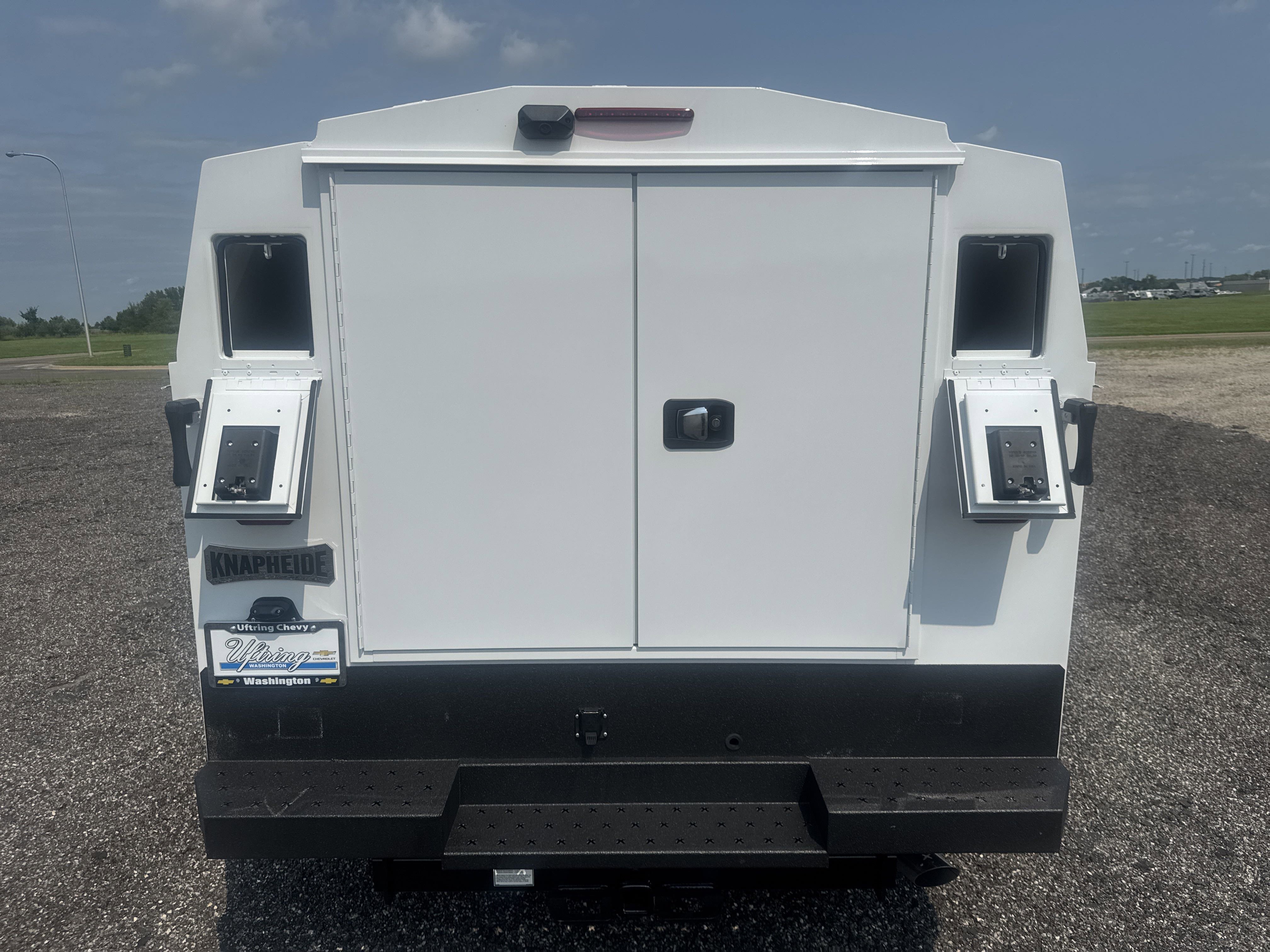 2025 Chevrolet Silverado 2500HD photo 3