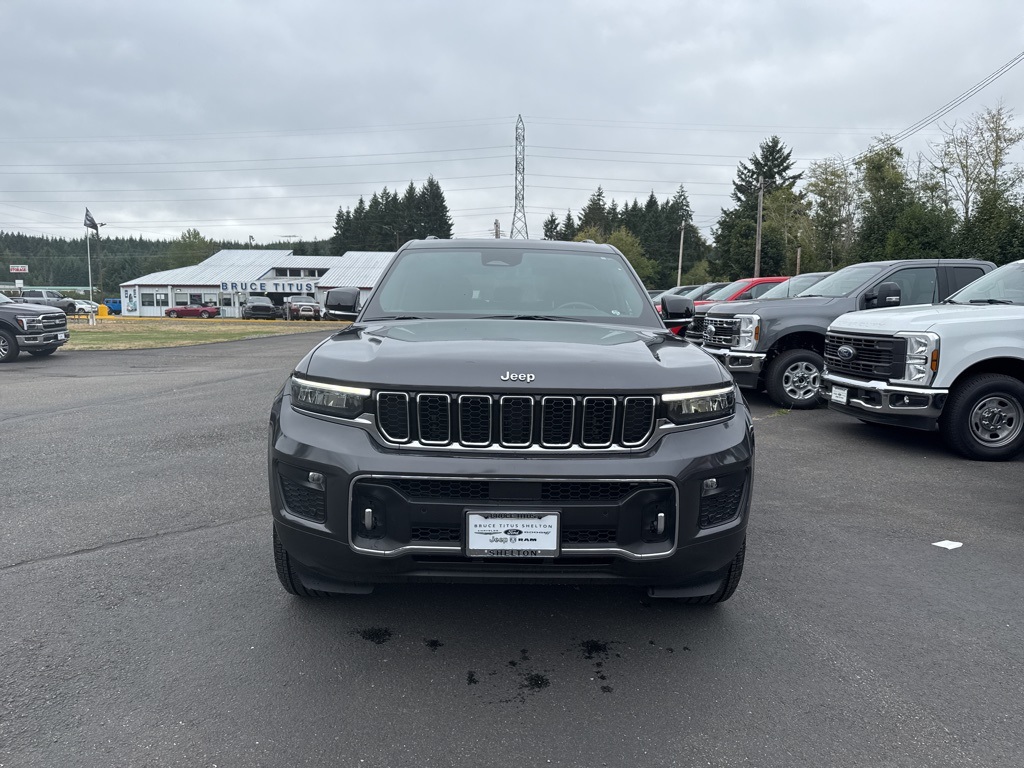 2022 Jeep Grand Cherokee Overland photo 8