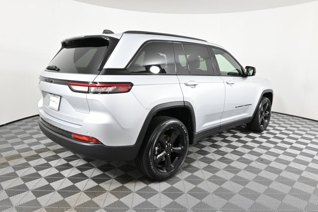 2024 Jeep Grand Cherokee Altitude X photo 5