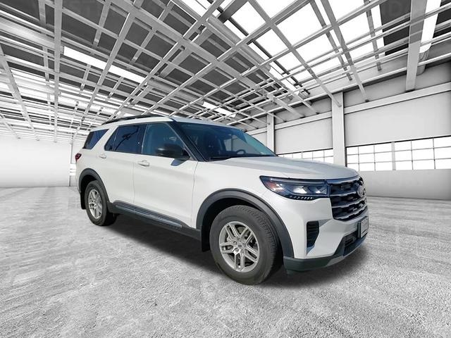 2025 Ford Explorer Active's photo
