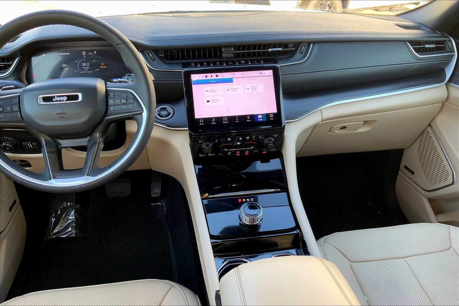 2023 Jeep Grand Cherokee Limited photo 6