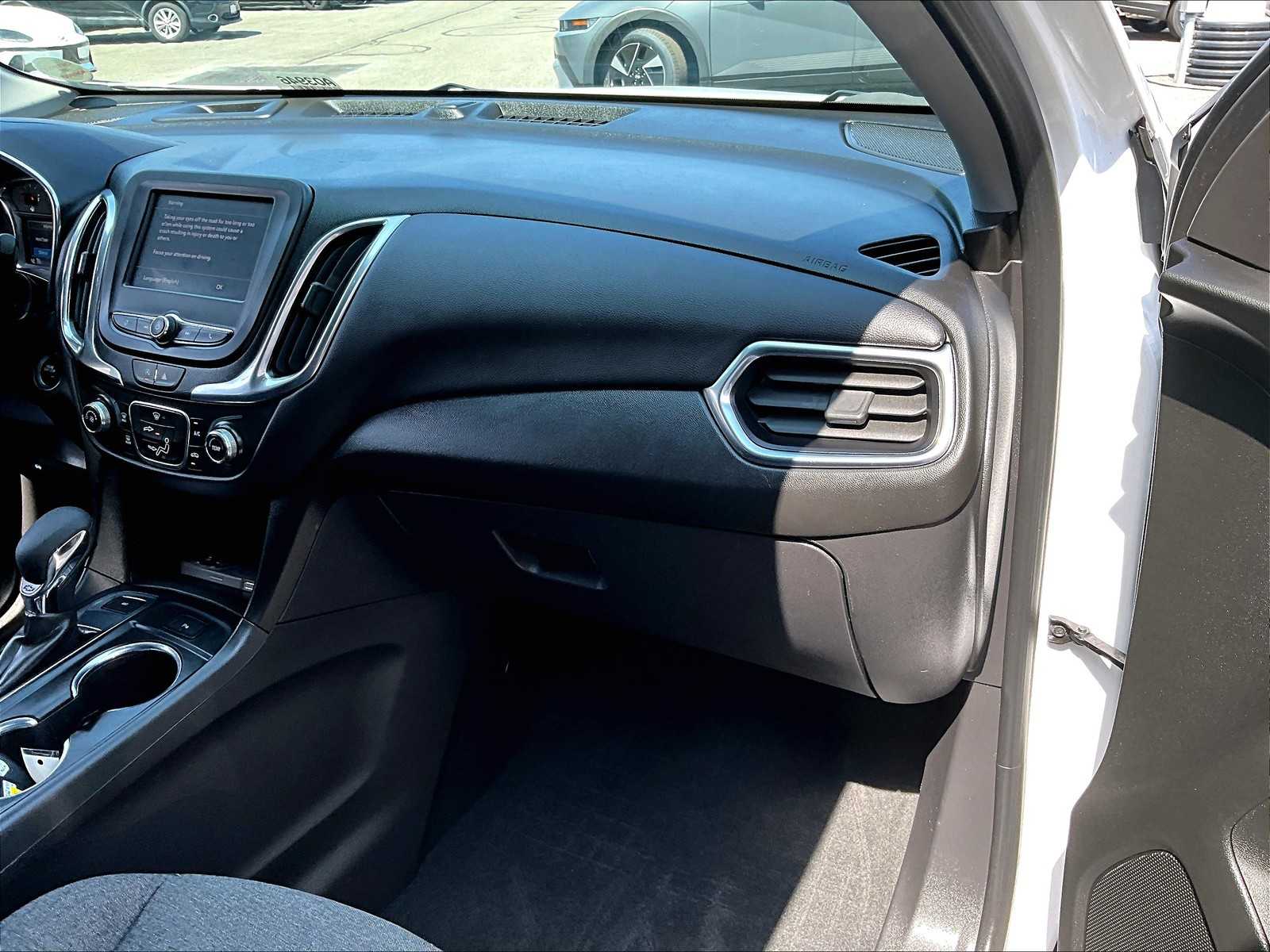 2023 Chevrolet Equinox LT photo 13