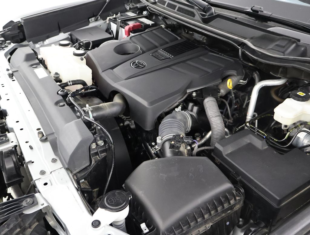 2022 Toyota Tundra Limited photo 20