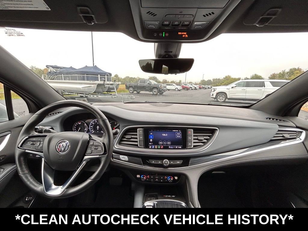 2023 Buick Enclave Premium photo 21