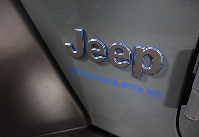 2024 Jeep Wrangler Willys 4xe photo 6