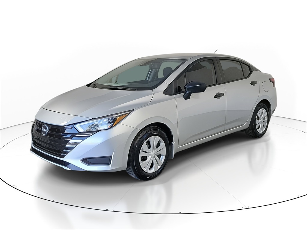 2025 Nissan Versa 1.6 S photo 3
