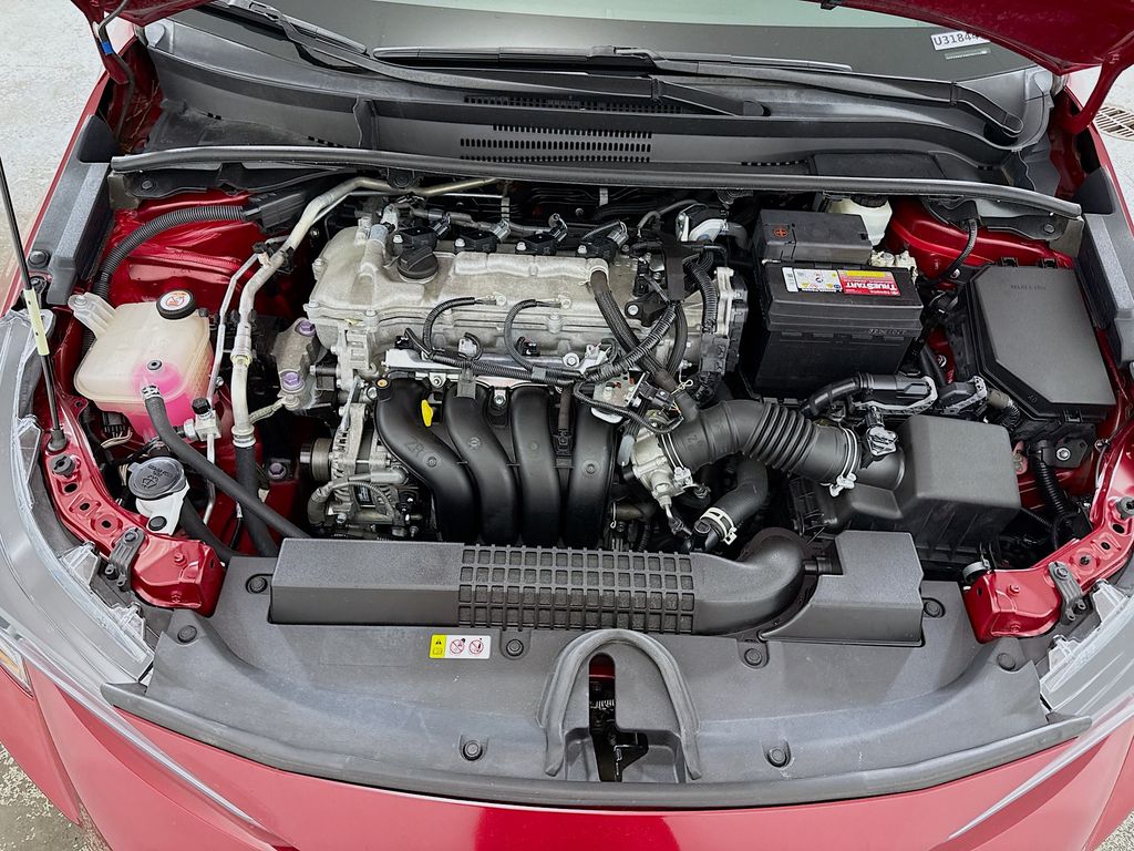 2022 Toyota Corolla LE photo 29