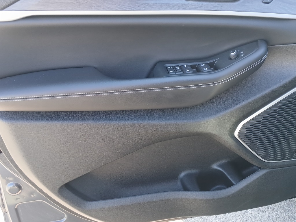 2024 Jeep Cherokee Limited 4xe photo 19