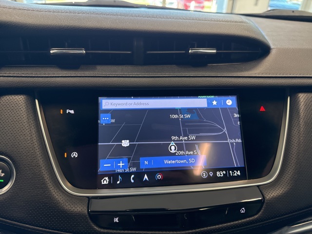 2023 Cadillac XT5 Sport photo 2