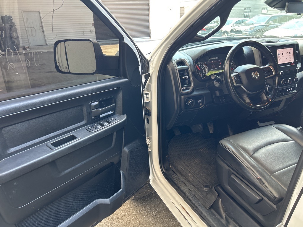 2022 Ram 2500 Tradesman photo 4