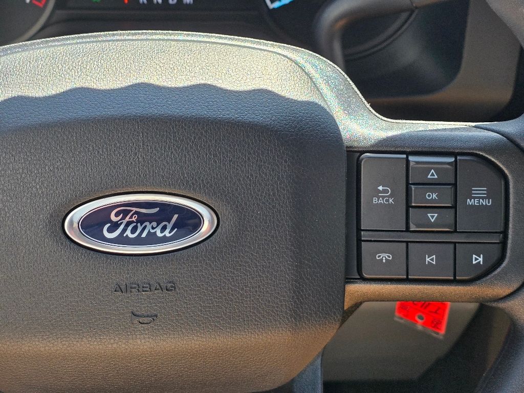 2025 Ford F-350 XLT photo 13