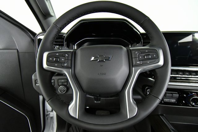 2025 Chevrolet Silverado 1500 LT Trail Boss High Country photo 2