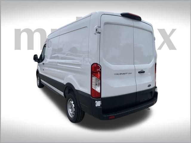 2024 Ford Transit photo 2