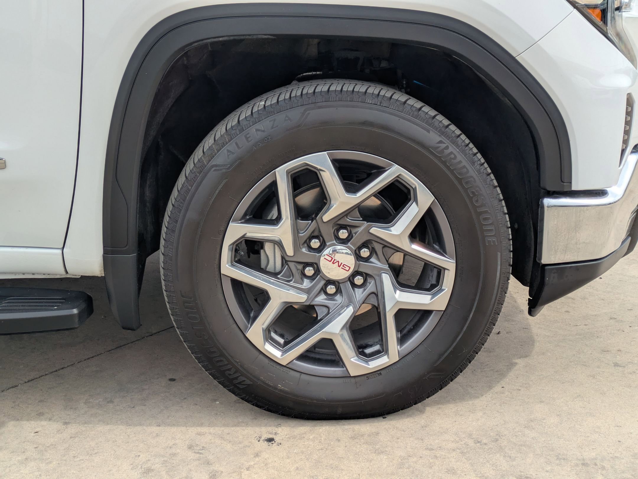 2024 Gmc Sierra 1500 SLT photo 32