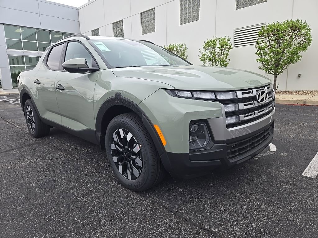 2025 Hyundai Santa Cruz SEL Activity photo 4