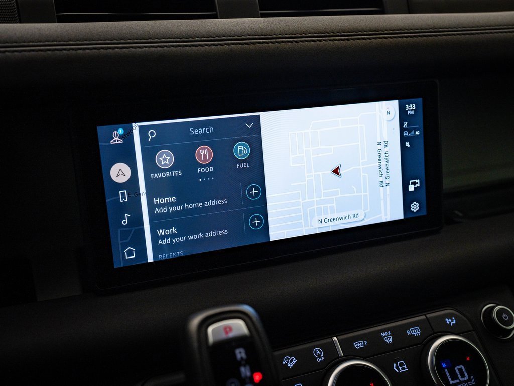 2020 Land Rover Defender 110 SE photo 28