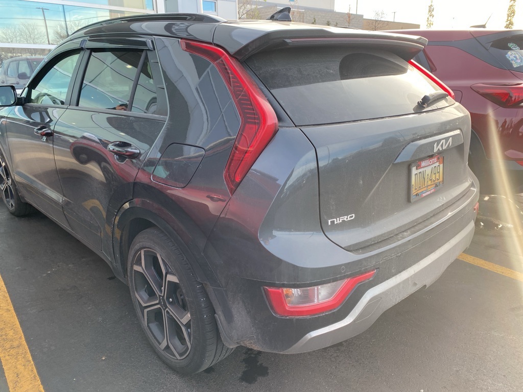 2023 Kia Niro EX Touring photo 4