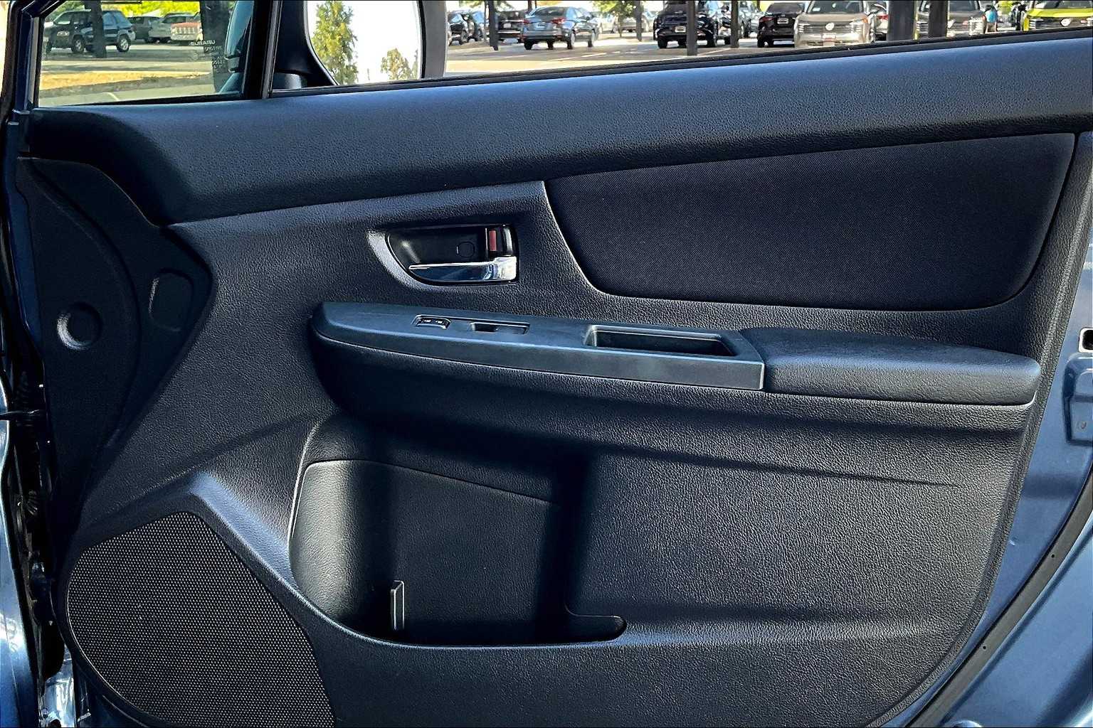2012 Subaru Impreza Premium photo 19