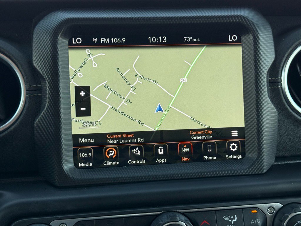 2020 Jeep Wrangler Unlimited Sahara photo 23