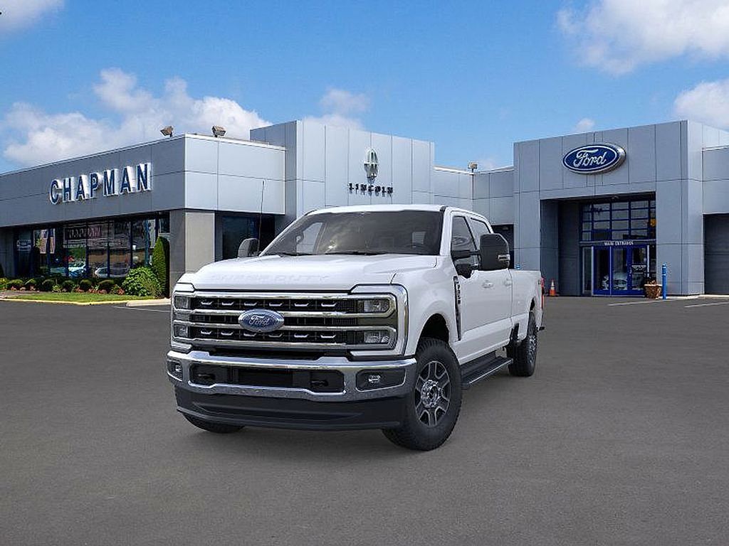 2025 Ford F-350 Lariat photo 2