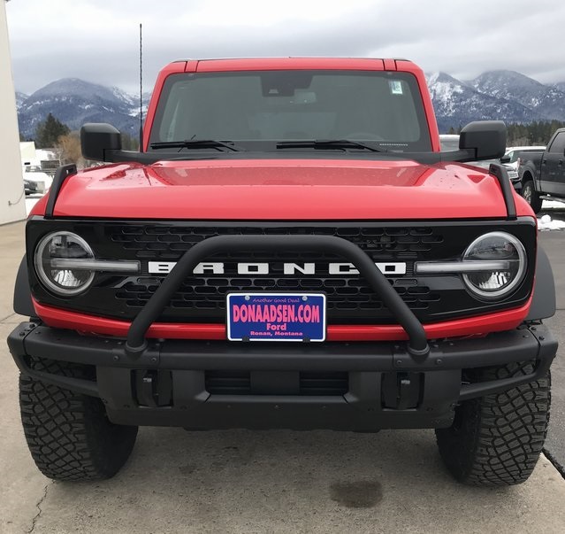 2024 Ford Bronco Wildtrak photo 2