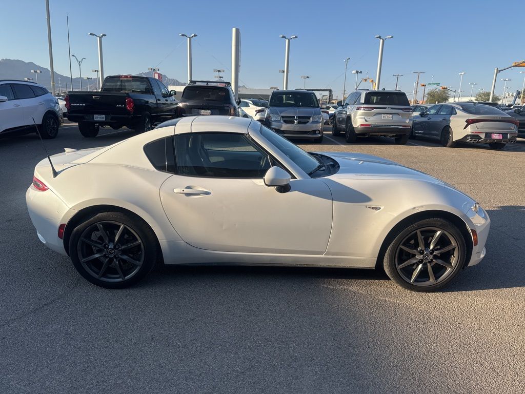2020 Mazda MX-5 Miata RF Miata Grand Touring photo 2