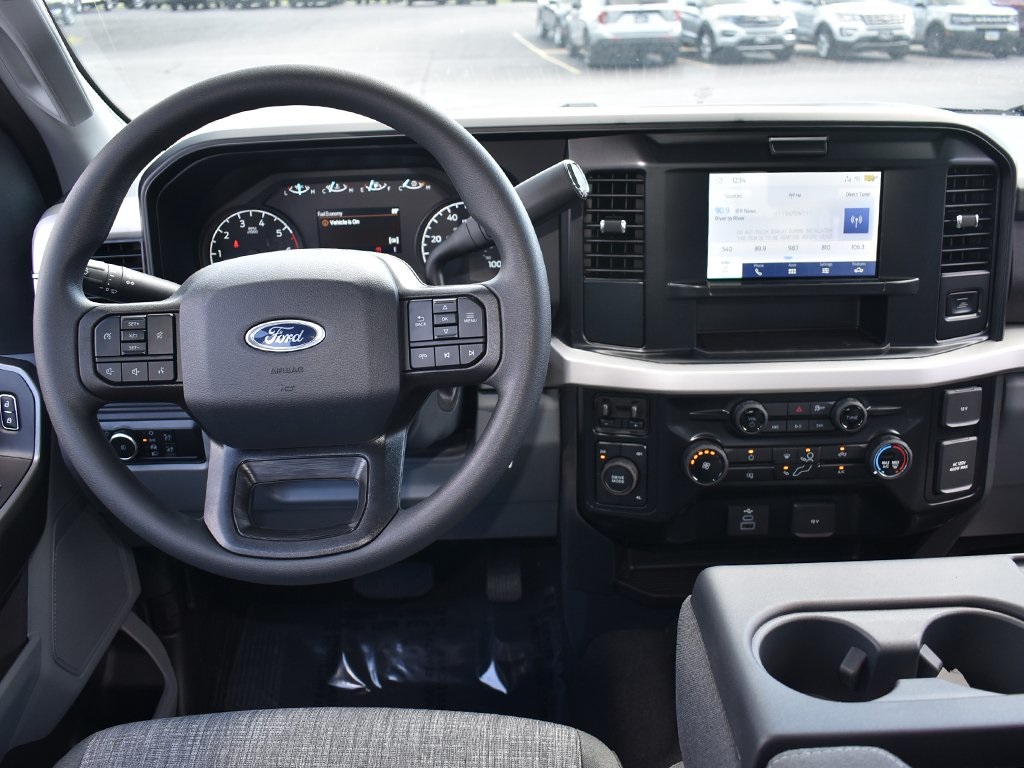 2026 Ford F-250 XLT photo 13