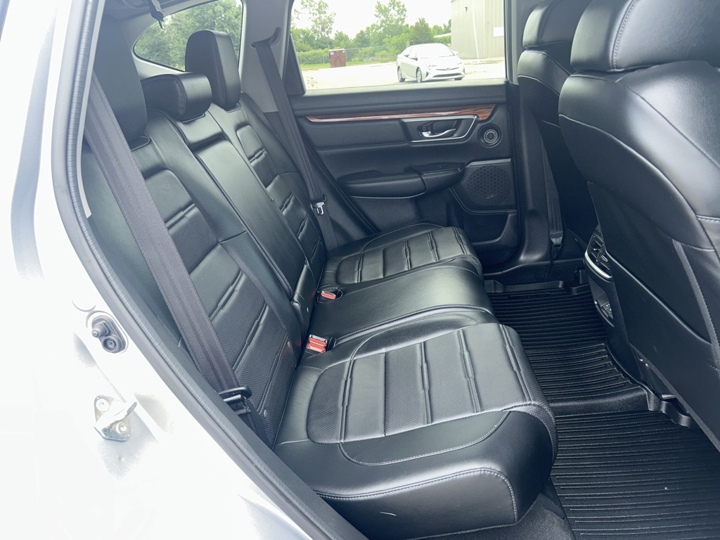 2019 Honda CR-V Touring photo 24