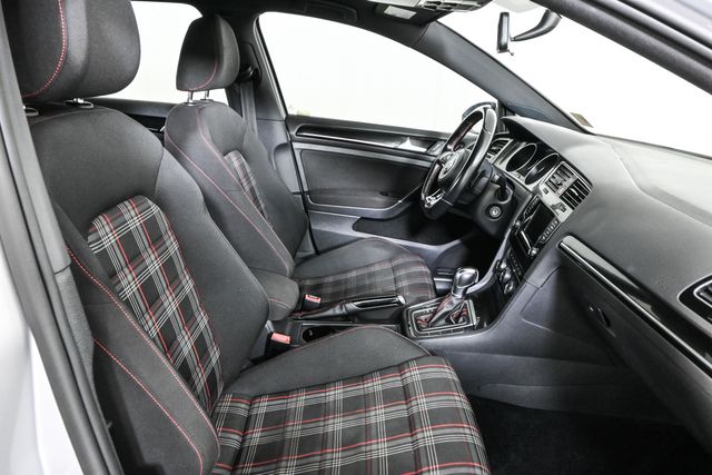 2015 Volkswagen Golf GTI S photo 20