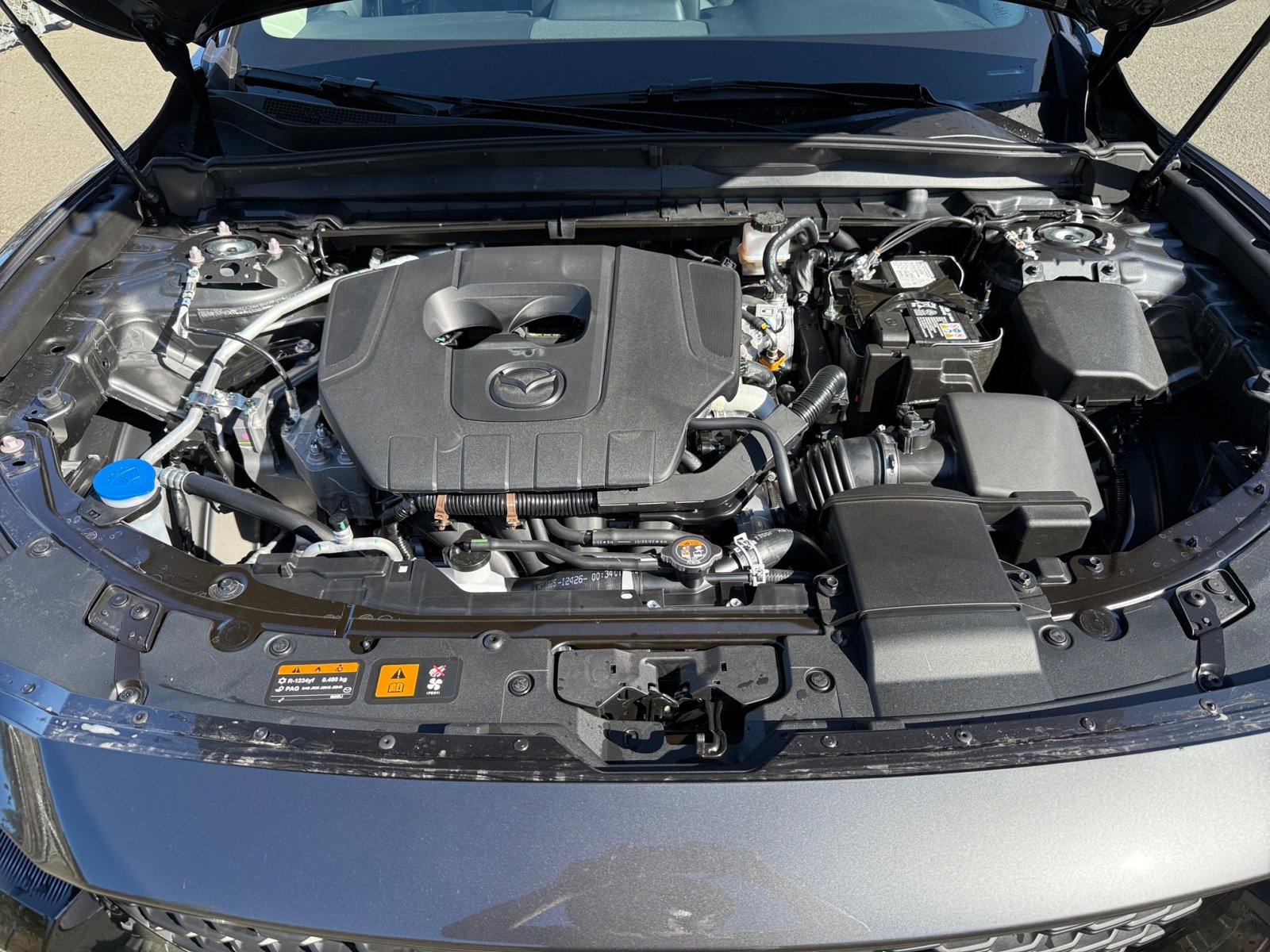 2025 Mazda CX-50 2.5 S Preferred photo 17
