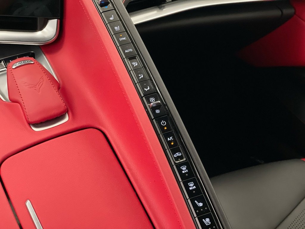 2022 Chevrolet Corvette Stingray 2LT photo 16