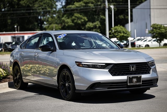 2025 Honda Accord 1.5T SE photo 12