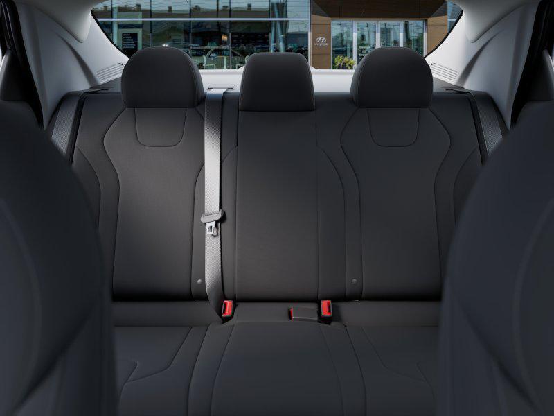 2025 Hyundai Elantra SE photo 11