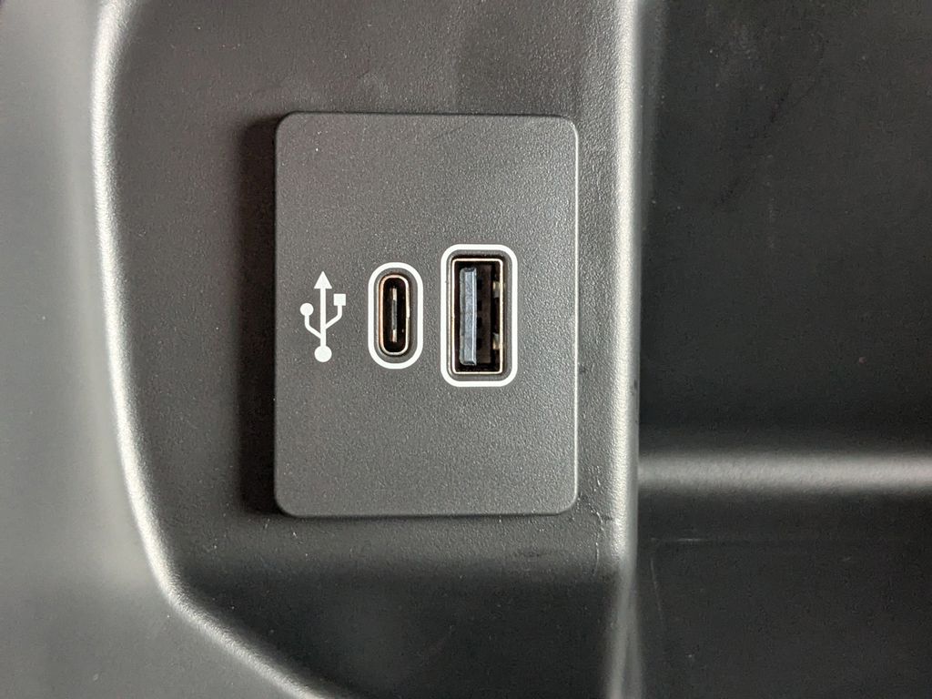 2025 Ford F-150 STX photo 21