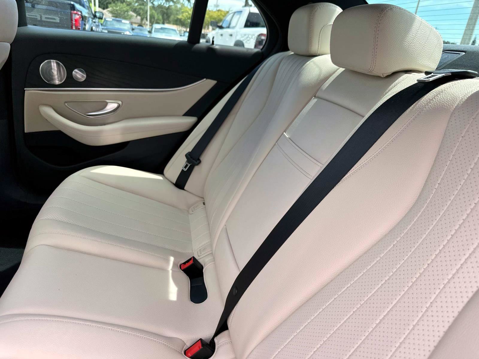 2021 Mercedes Benz E 350 Sedan photo 12