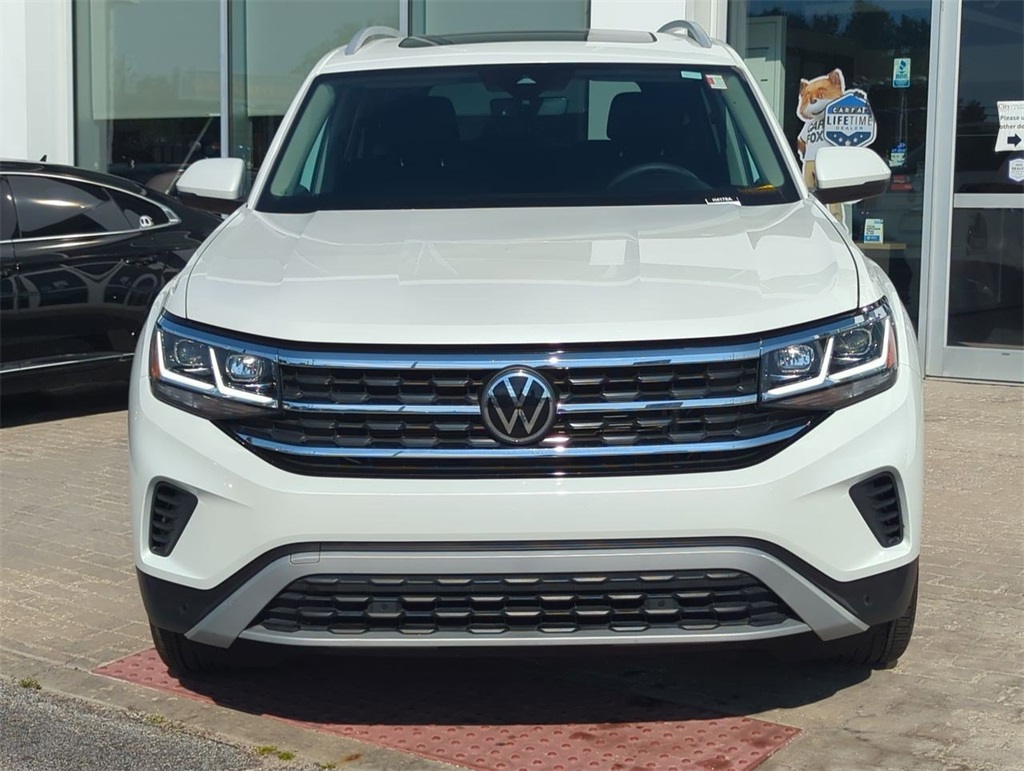 2022 Volkswagen Atlas SEL photo 2