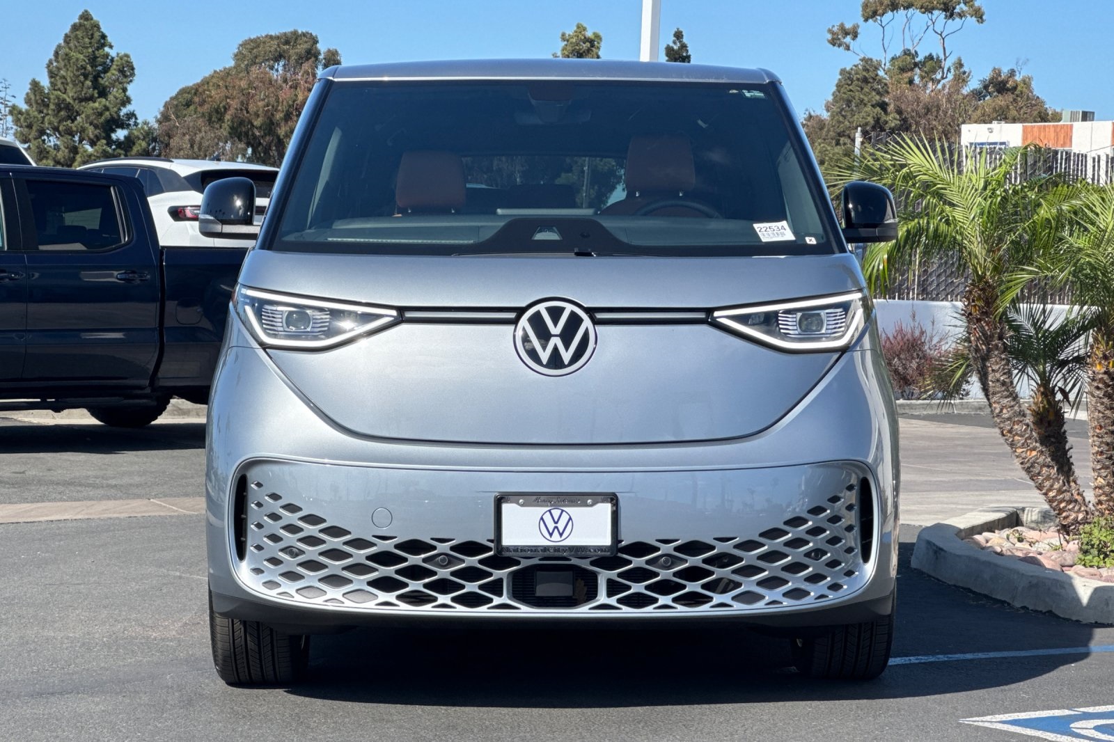 2025 Volkswagen ID. Buzz Pro S photo 3