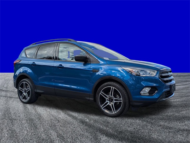 2019 Ford Escape SEL photo 2