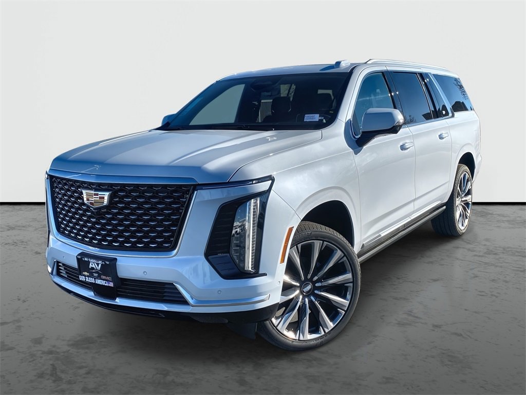 2026 Cadillac Escalade ESV Luxury's photo