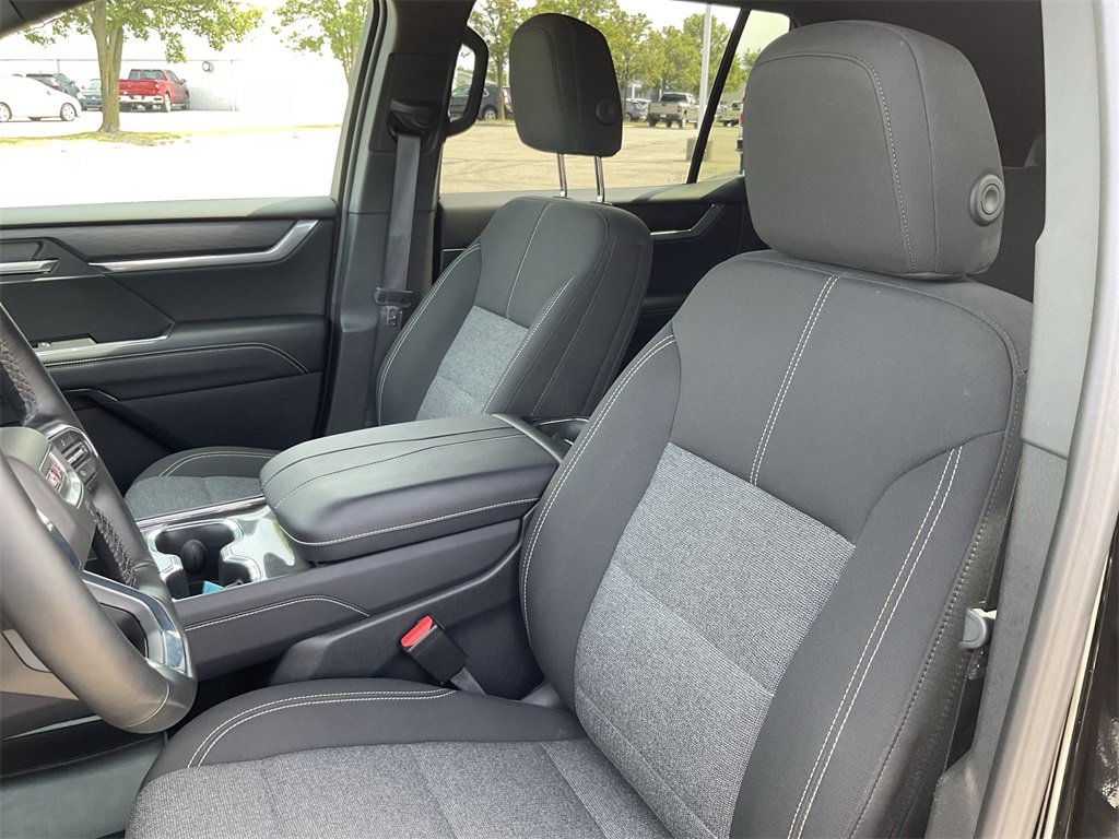2025 Gmc Acadia Elevation photo 11