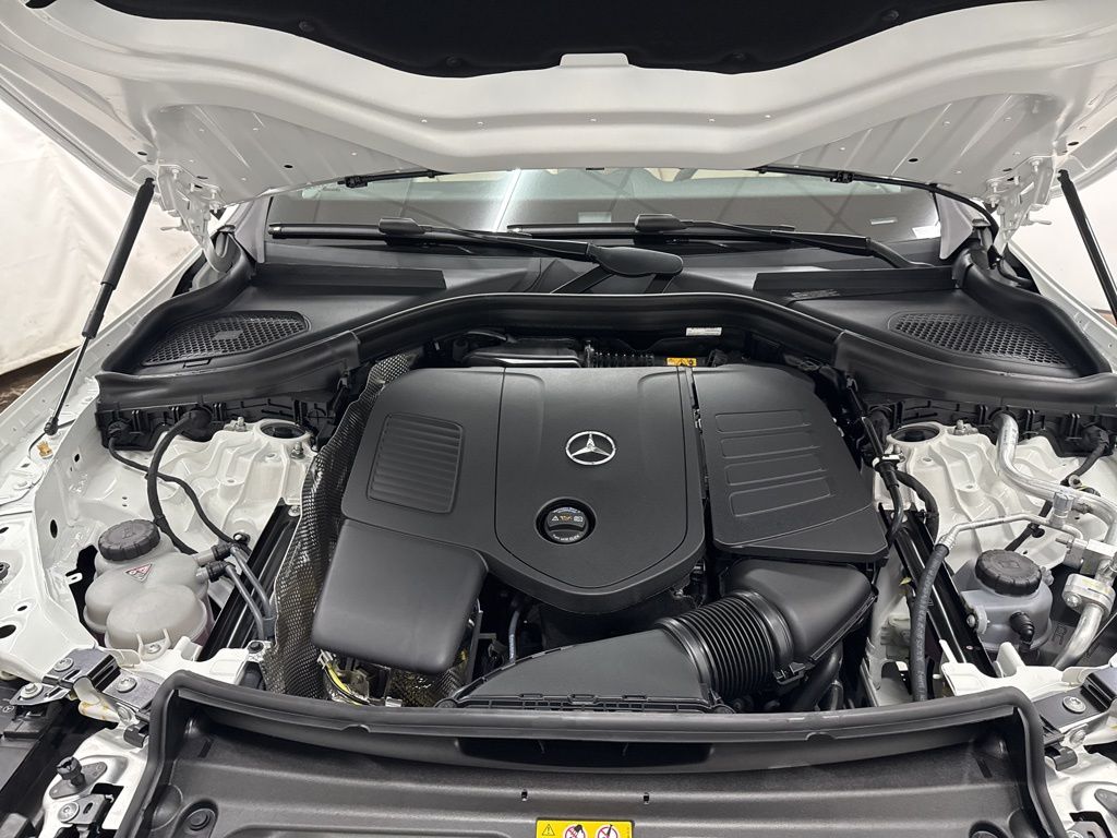 2026 Mercedes Benz GLC 300 photo 26