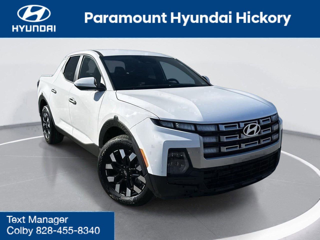 2025 Hyundai Santa Cruz SE's photo