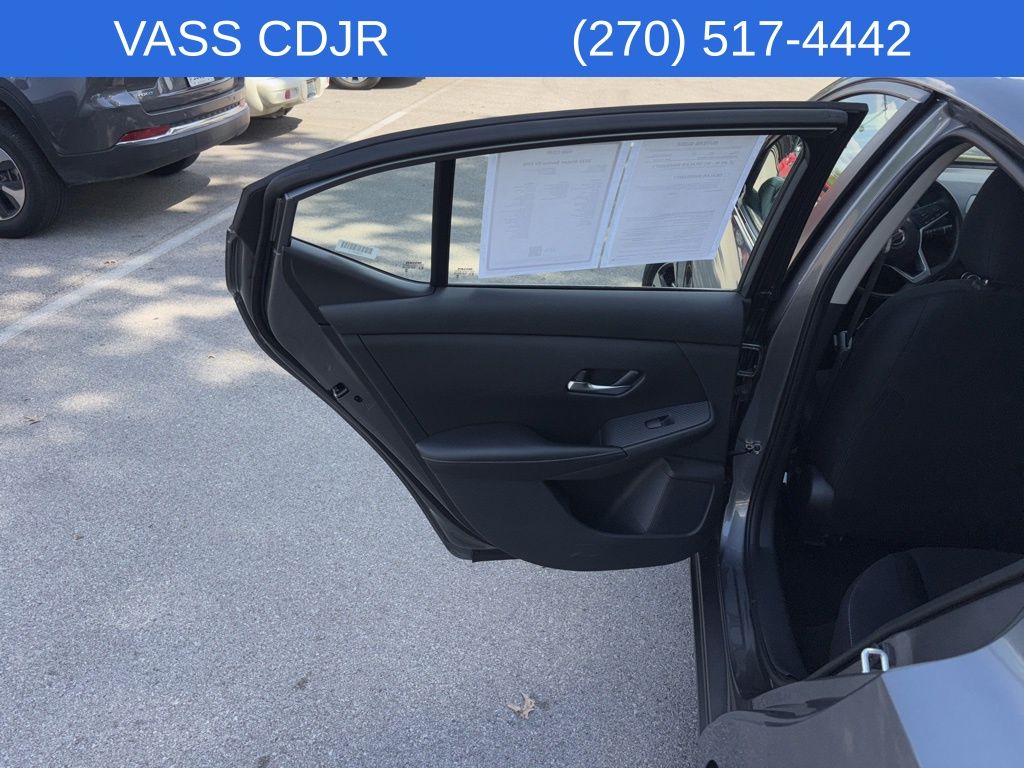2023 Nissan Sentra SV photo 21