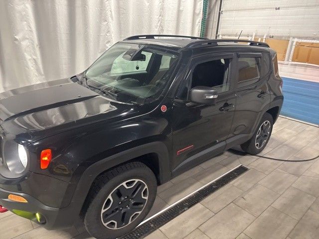 2017 Jeep Renegade Trailhawk